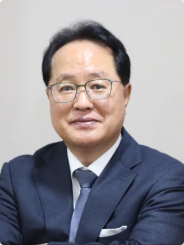 안두익 담임목사